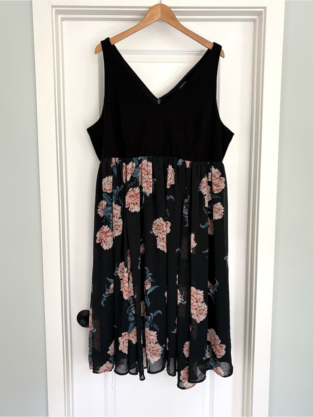 Torrid Chiffon Floral Midi Dress 26